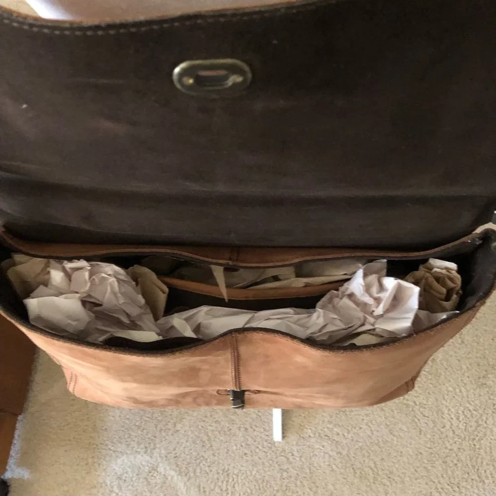 BUFFALO JACKSON TRADING CO. Denver Leather Messenger Laptop Bag Brown - Picture 8 of 14